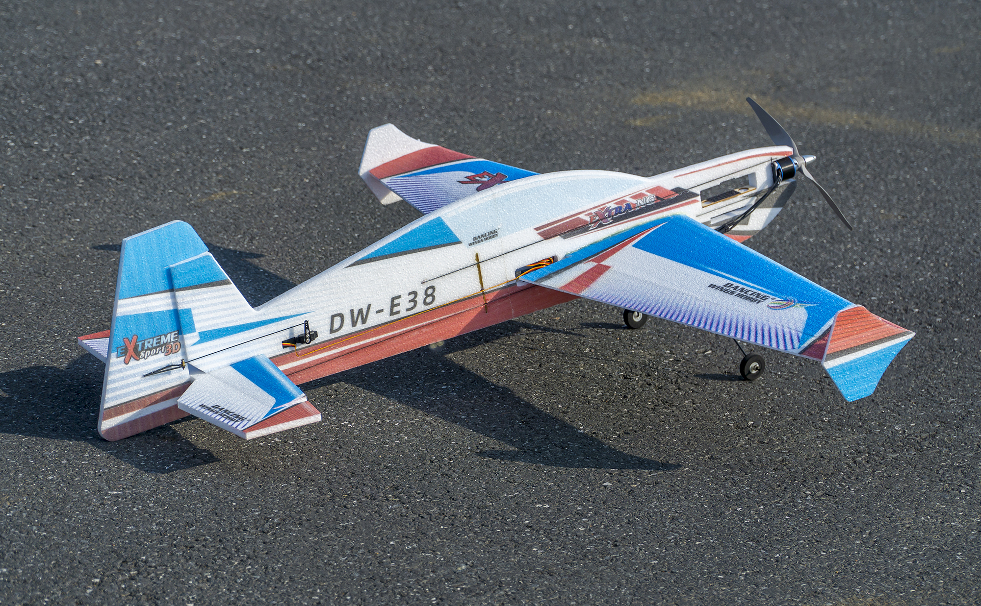 DW Hobby 1200mm Wingspan Extra - огляд і ціна Outdoor Sport Hobbies